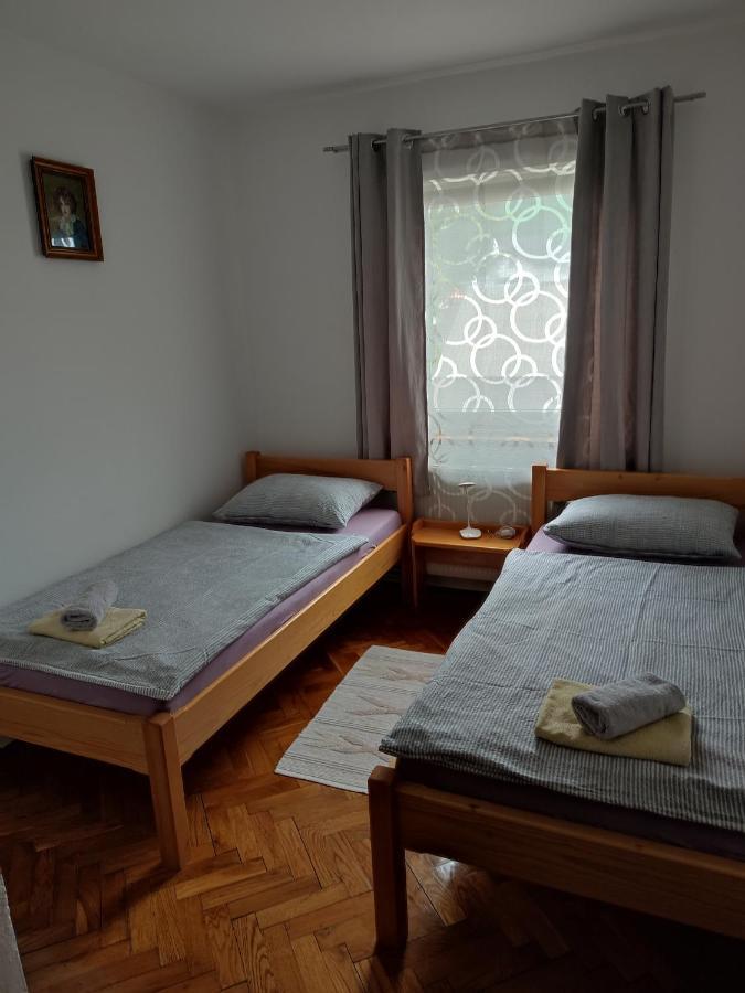 Guest House Josipovic Korenica Dış mekan fotoğraf