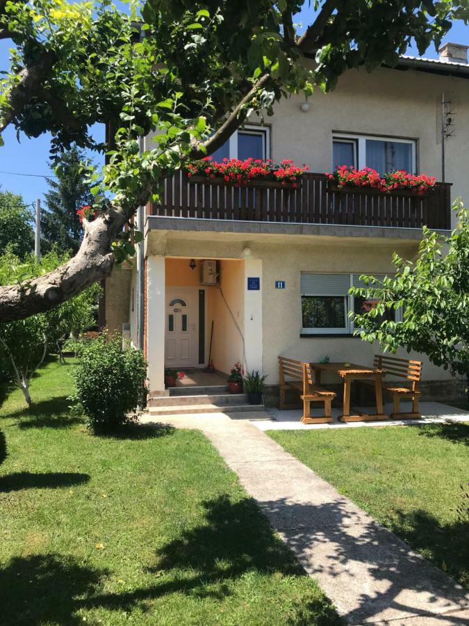 Guest House Josipovic Korenica Dış mekan fotoğraf